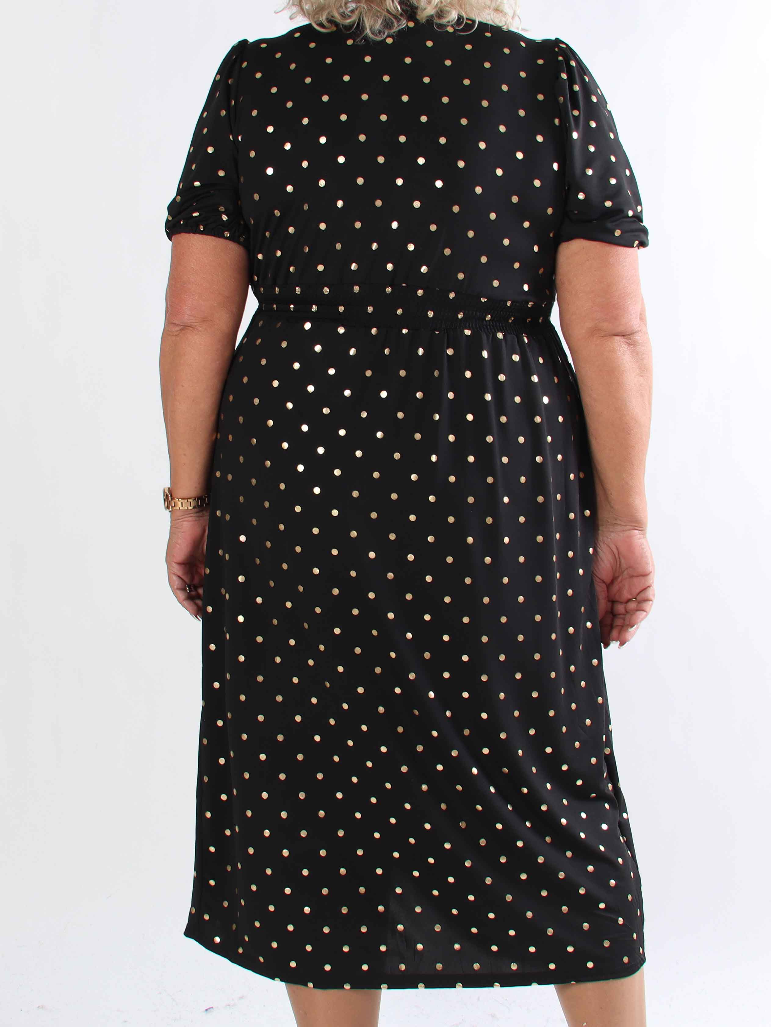 Primula Dust Gold - Plus size klänning i omlott-look med guldprickar